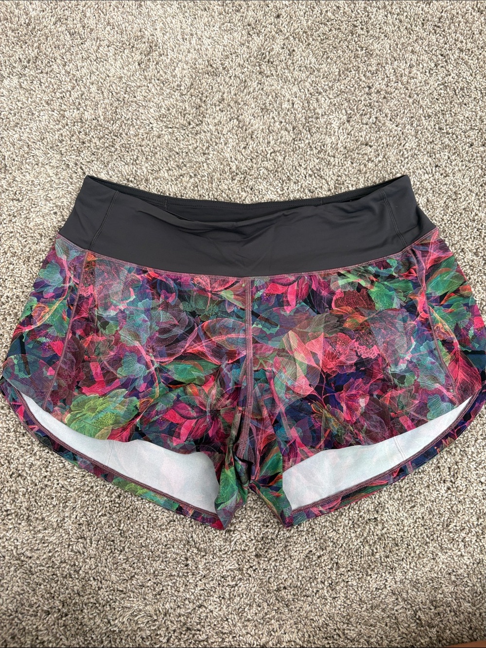 lululemon athletica Black Waistband Multicolor Floral Athletic Shorts